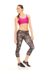 Womens Black Triangles Performance Capri Leggings
