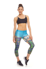 Womens Hollywood Performance Capri Leggings